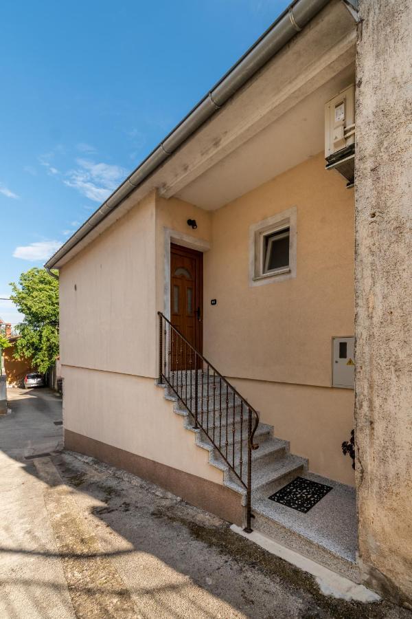 Apartman Palada Žminj Zewnętrze zdjęcie